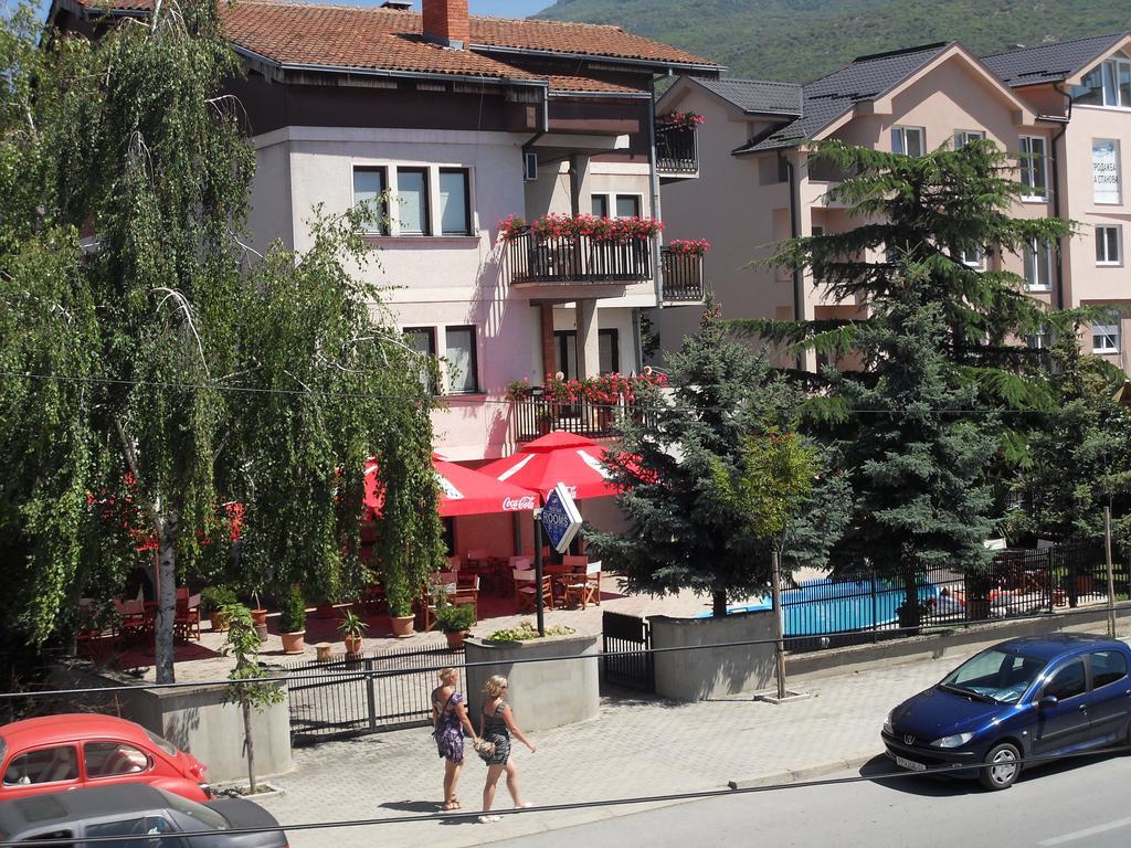Apartments Ristak Охрид Екстер'єр фото