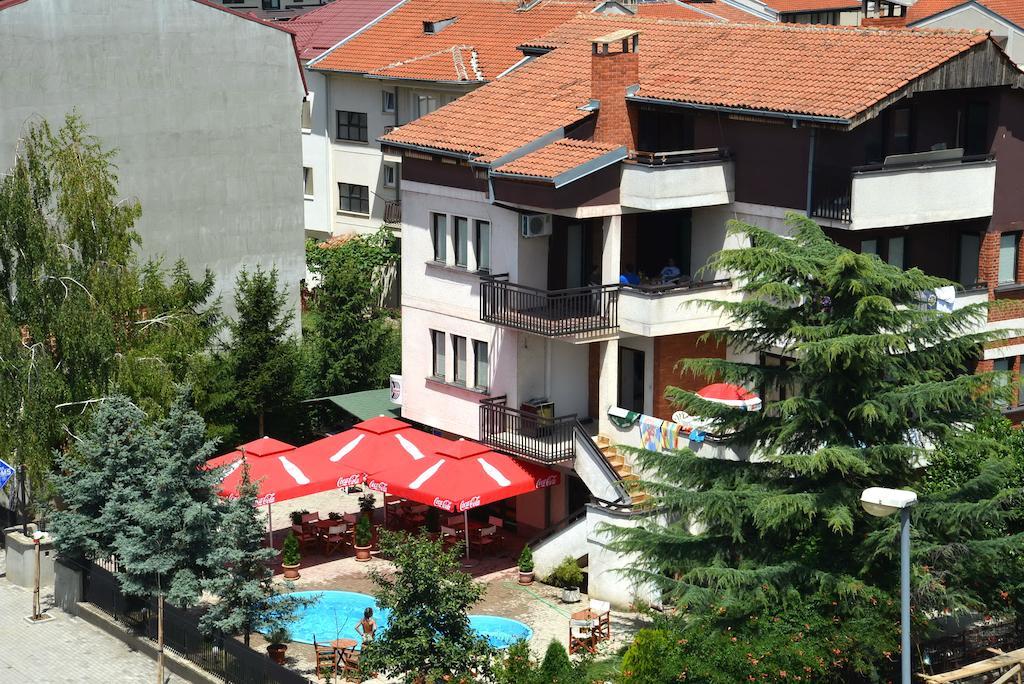 Apartments Ristak Охрид Екстер'єр фото