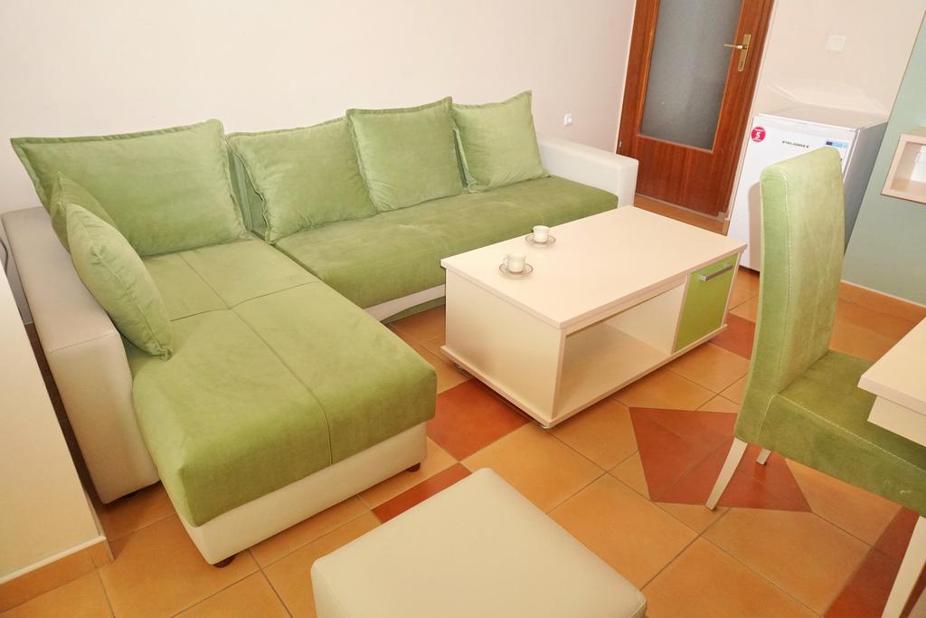 Apartments Ristak Охрид Екстер'єр фото