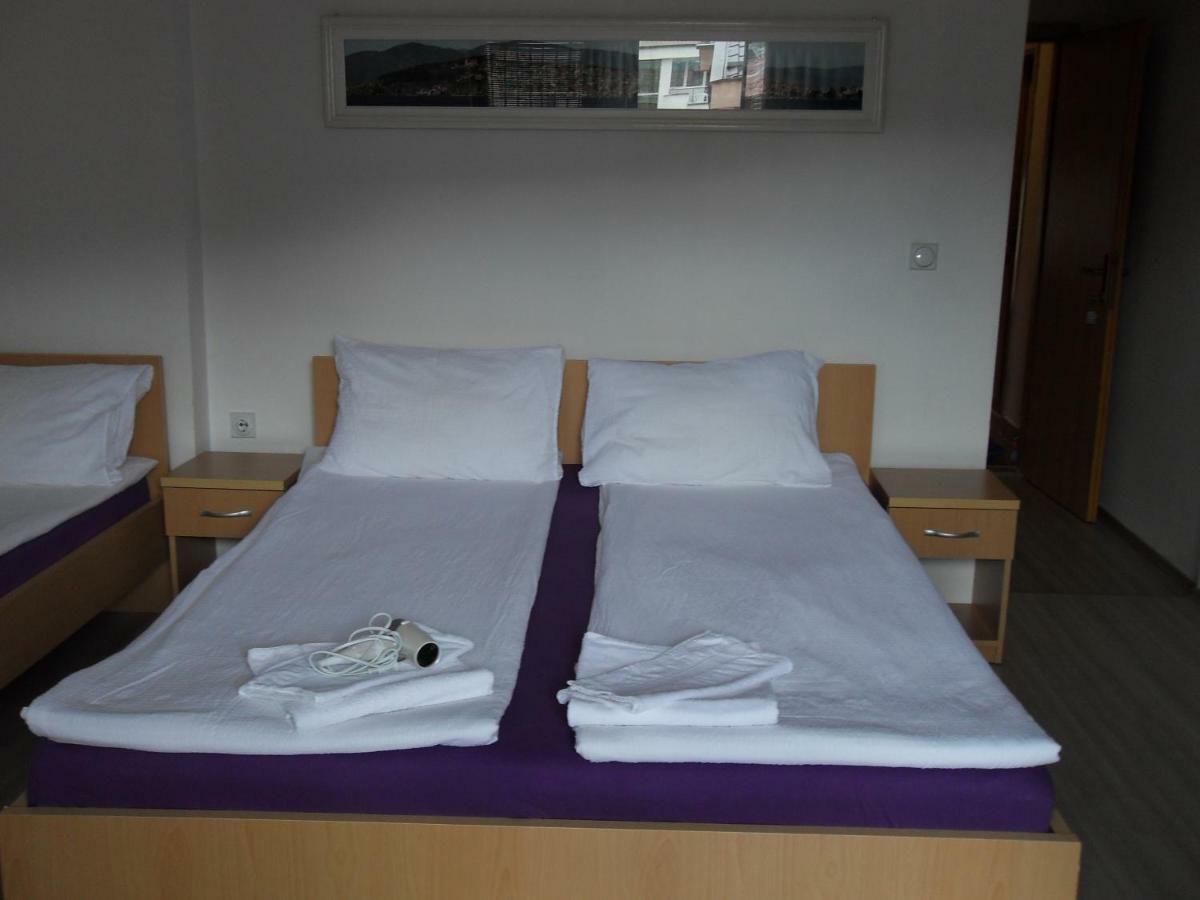 Apartments Ristak Охрид Екстер'єр фото