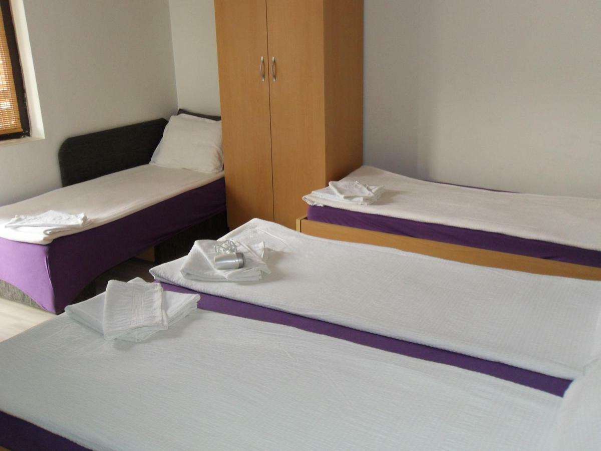 Apartments Ristak Охрид Екстер'єр фото